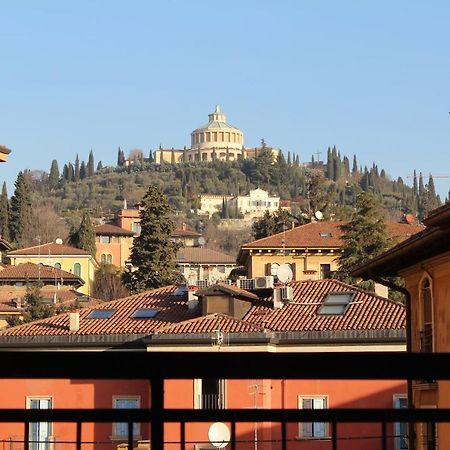 Residenza Caprera Di Viviani - Loc-02522 Appartement Verona Buitenkant foto
