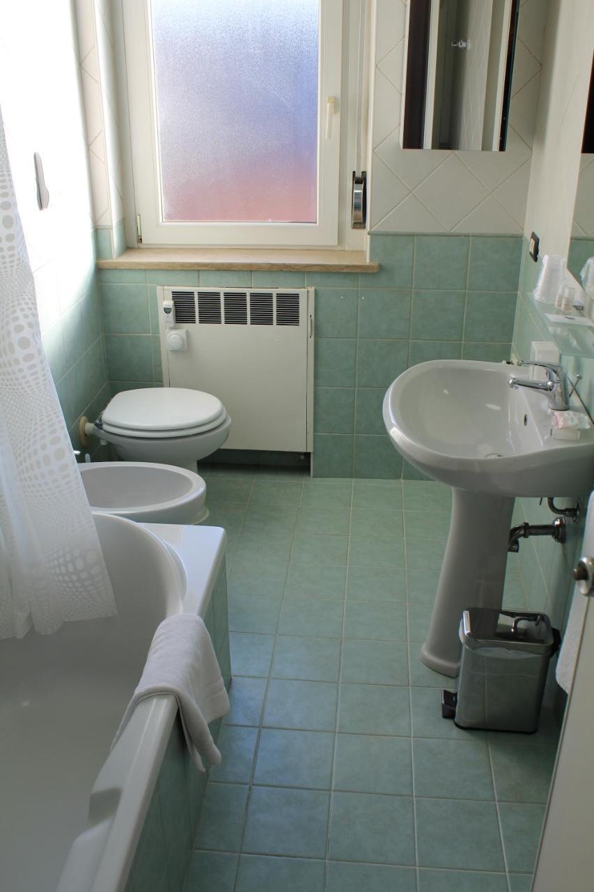Residenza Caprera Di Viviani - Loc-02522 Appartement Verona Buitenkant foto
